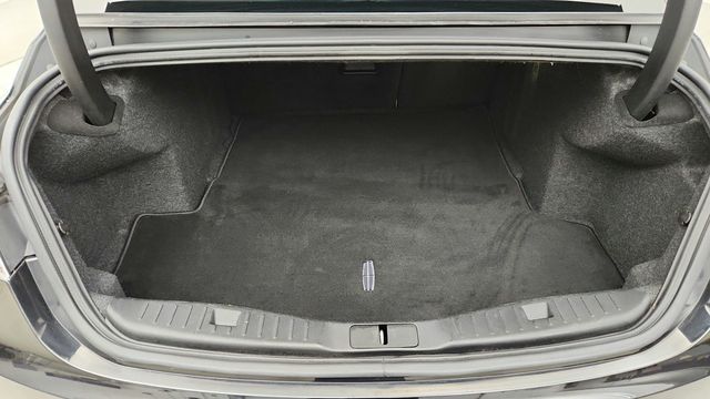 2013 Lincoln MKZ 4dr Sedan AWD with Power Moonroof, Equipment 101A & 19'' Wheels - 22951244 - 21