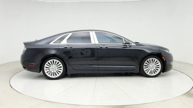 2013 Lincoln MKZ 4dr Sedan AWD with Power Moonroof, Equipment 101A & 19'' Wheels - 22951244 - 3