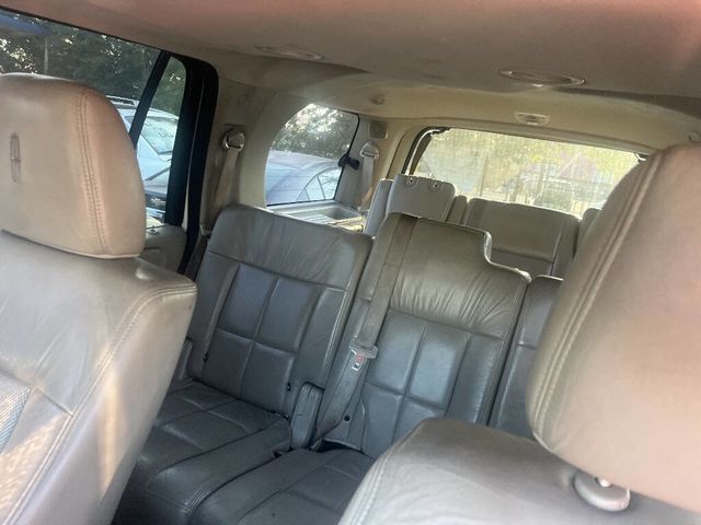 2013 Lincoln Navigator 4WD 4dr - 23045415 - 3