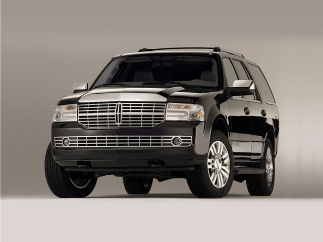 2013 Lincoln Navigator 4WD 4dr - 23046152 - 0