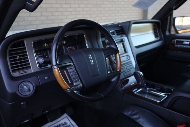 2013 Lincoln Navigator L 4WD 4dr - 23098998 - 15