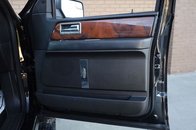 2013 Lincoln Navigator L 4WD 4dr - 23098998 - 27
