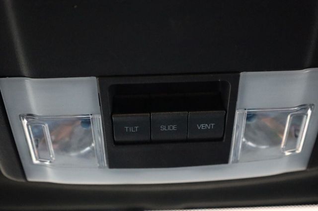 2013 Lincoln Navigator L 4WD 4dr - 23098998 - 39