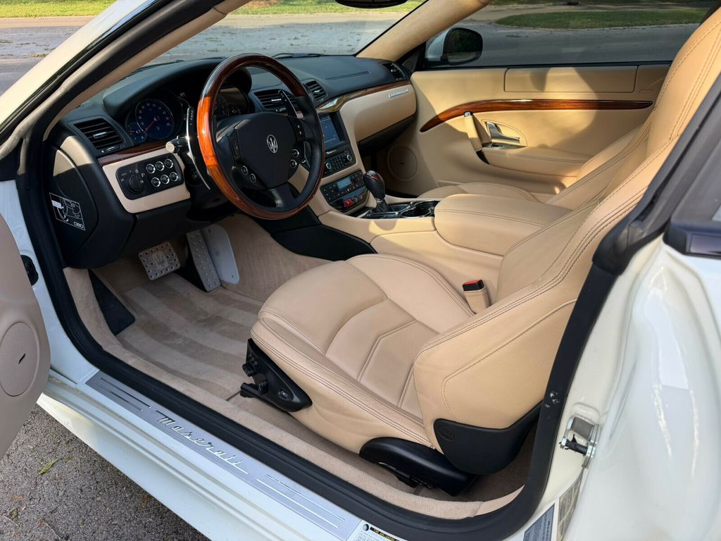 2013 Maserati GranTurismo $136K MSRP!! Alcantara Headliner, Trident Stitched Headrest - 23015086 - 19
