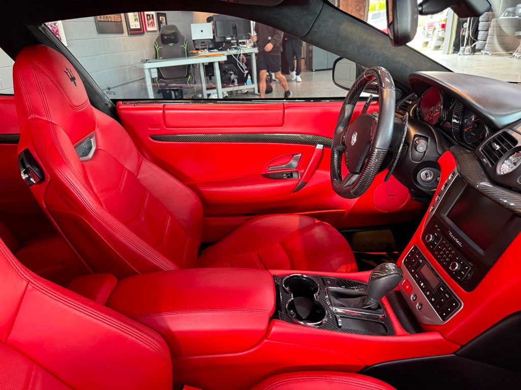 2013 Maserati Granturismo MC photo 25