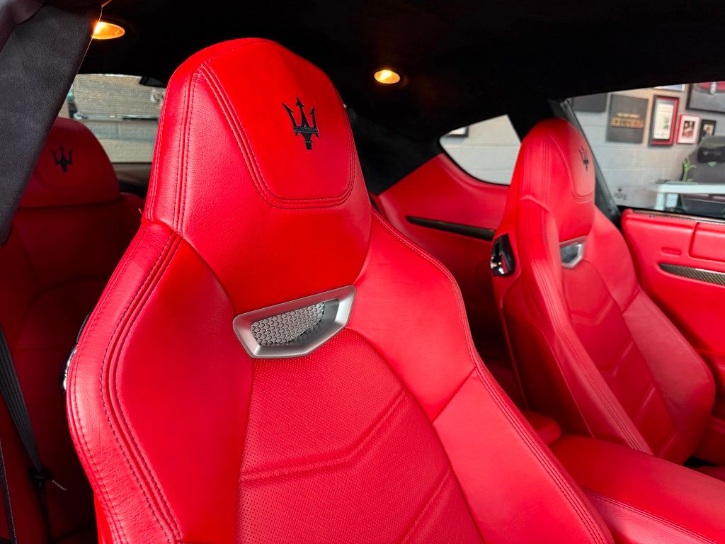 2013 Maserati Granturismo MC photo 28