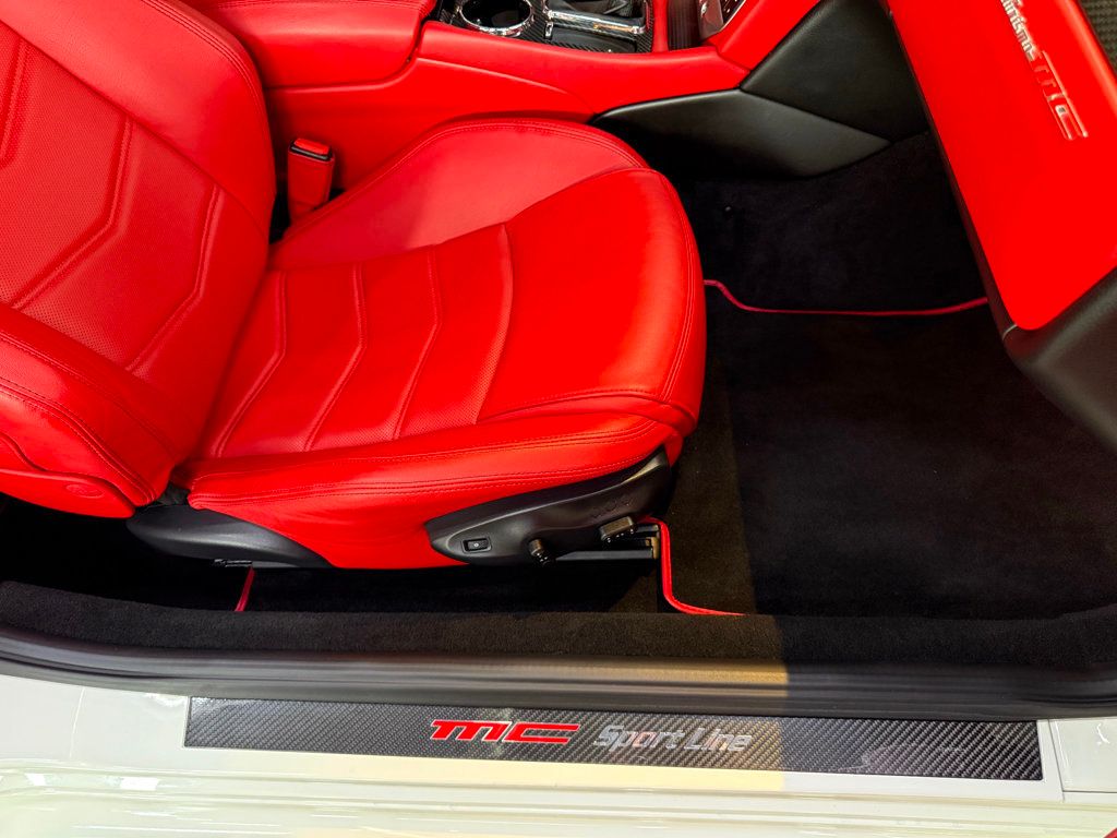 2013 Maserati Granturismo MC photo 29