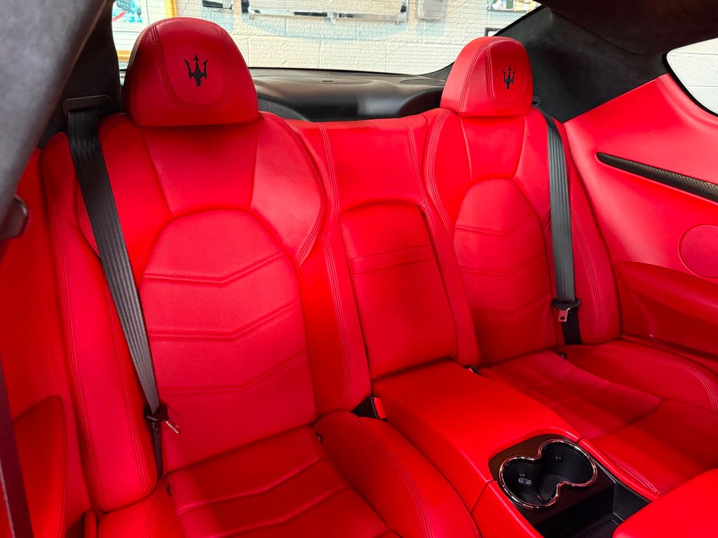 2013 Maserati Granturismo MC photo 31