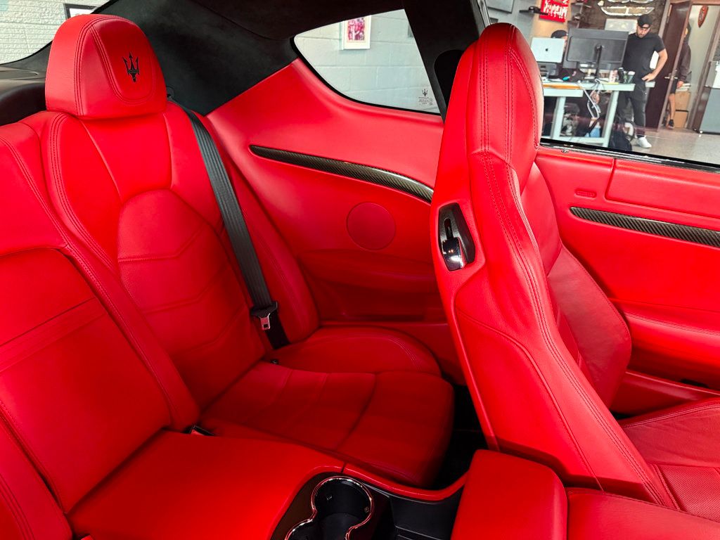 2013 Maserati Granturismo MC photo 33