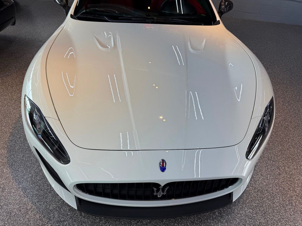 2013 Maserati Granturismo MC photo 9