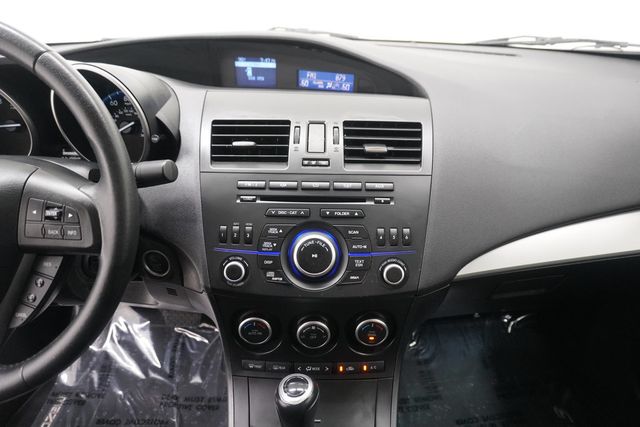 2013 Mazda Mazda3 4dr Sedan Automatic i Touring - 23038363 - 15