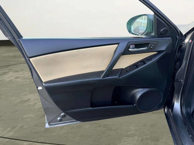 2013 Mazda Mazda3 4dr Sedan Automatic i Touring - 23009453 - 12