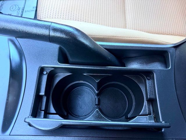 2013 Mazda Mazda3 4dr Sedan Automatic i Touring - 23009453 - 39