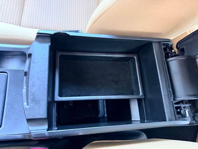 2013 Mazda Mazda3 4dr Sedan Automatic i Touring - 23009453 - 41