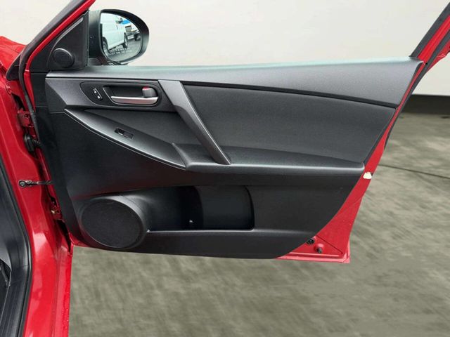 2013 Mazda Mazda3 5dr Hatchback Automatic i Touring - 22998924 - 24