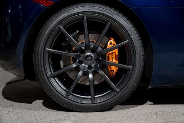 2013 McLaren MP4-12C  - 23062503 - 22