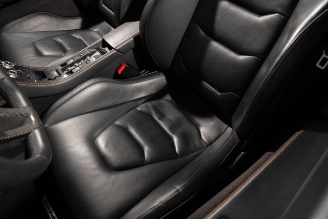 2013 McLaren MP4-12C  - 23062503 - 26
