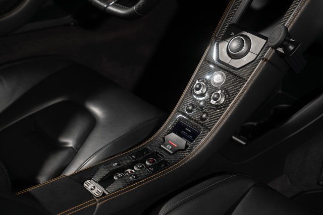 2013 McLaren MP4-12C  - 23062503 - 35