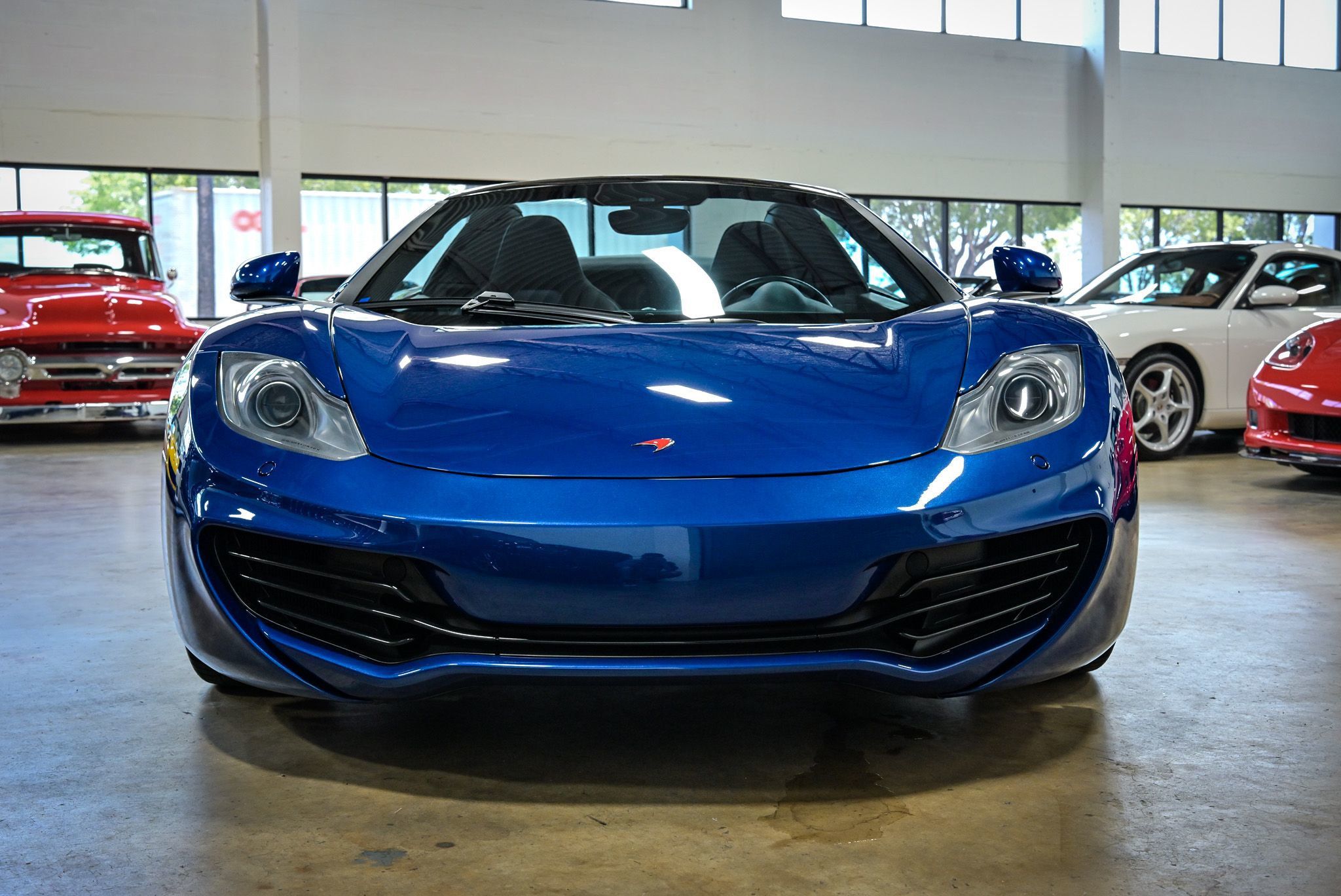2013 Mclaren MP4-12C photo 3