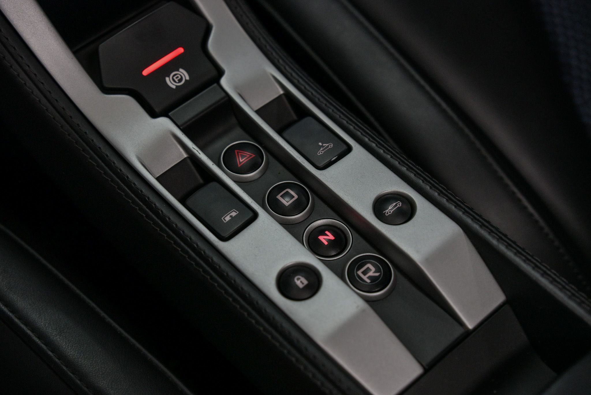 2013 Mclaren MP4-12C photo 28