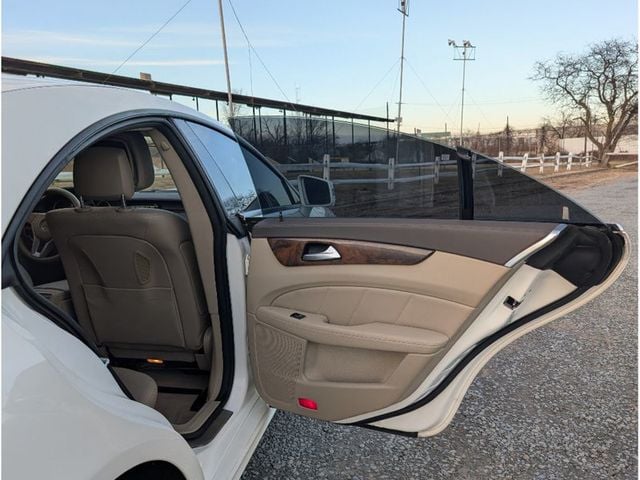 2013 Mercedes-Benz CLS 4dr Sedan CLS 550 4MATIC - 22982271 - 11