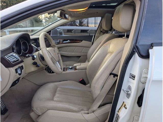 2013 Mercedes-Benz CLS 4dr Sedan CLS 550 4MATIC - 22982271 - 13