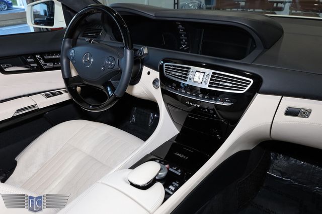2013 Mercedes-Benz CL-Class CL550 4MATIC - 23000642 - 22