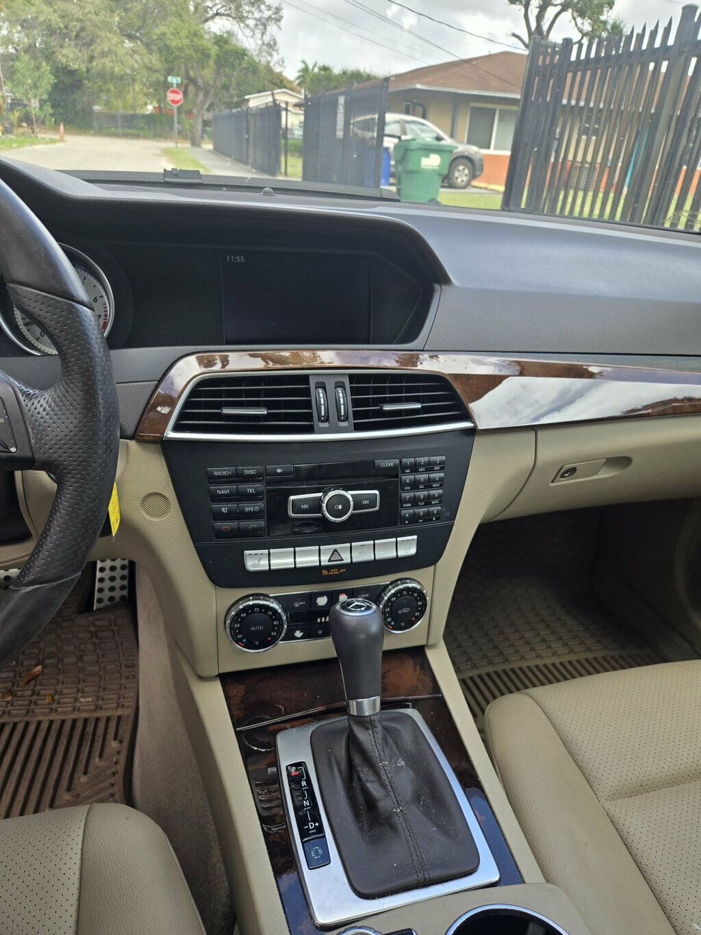 2013 Mercedes-Benz C-Class  - 22994429 - 10