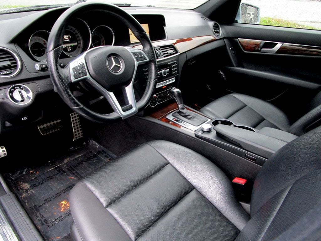 2013 Mercedes-Benz C-Class 4dr Sedan C 250 Sport RWD - 23021236 - 11