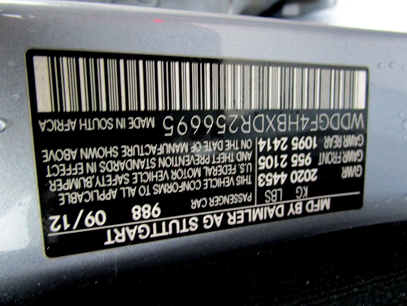 2013 Mercedes-Benz C-Class 4dr Sedan C 250 Sport RWD - 23021236 - 35