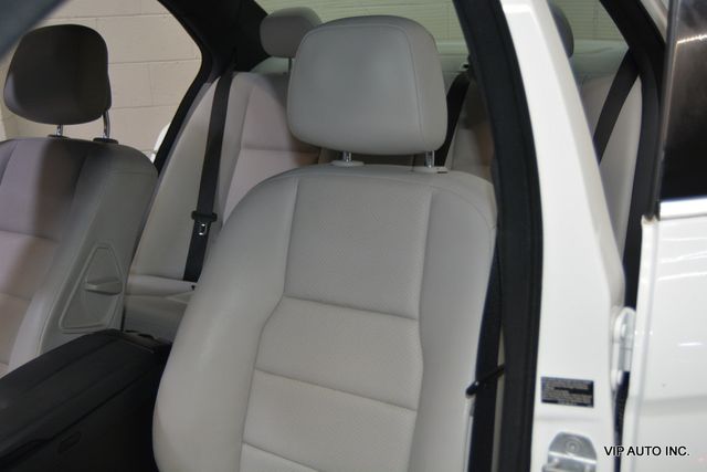 2013 Mercedes-Benz C-Class 4dr Sedan C 250 Sport RWD - 22973884 - 12