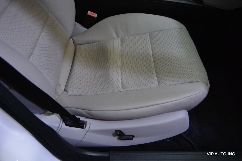 2013 Mercedes-Benz C-Class 4dr Sedan C 250 Sport RWD - 22973884 - 17