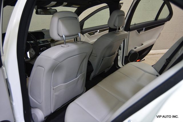 2013 Mercedes-Benz C-Class 4dr Sedan C 250 Sport RWD - 22973884 - 19