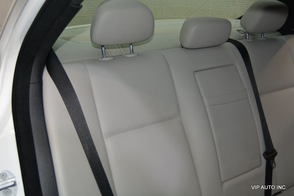 2013 Mercedes-Benz C-Class 4dr Sedan C 250 Sport RWD - 22973884 - 23