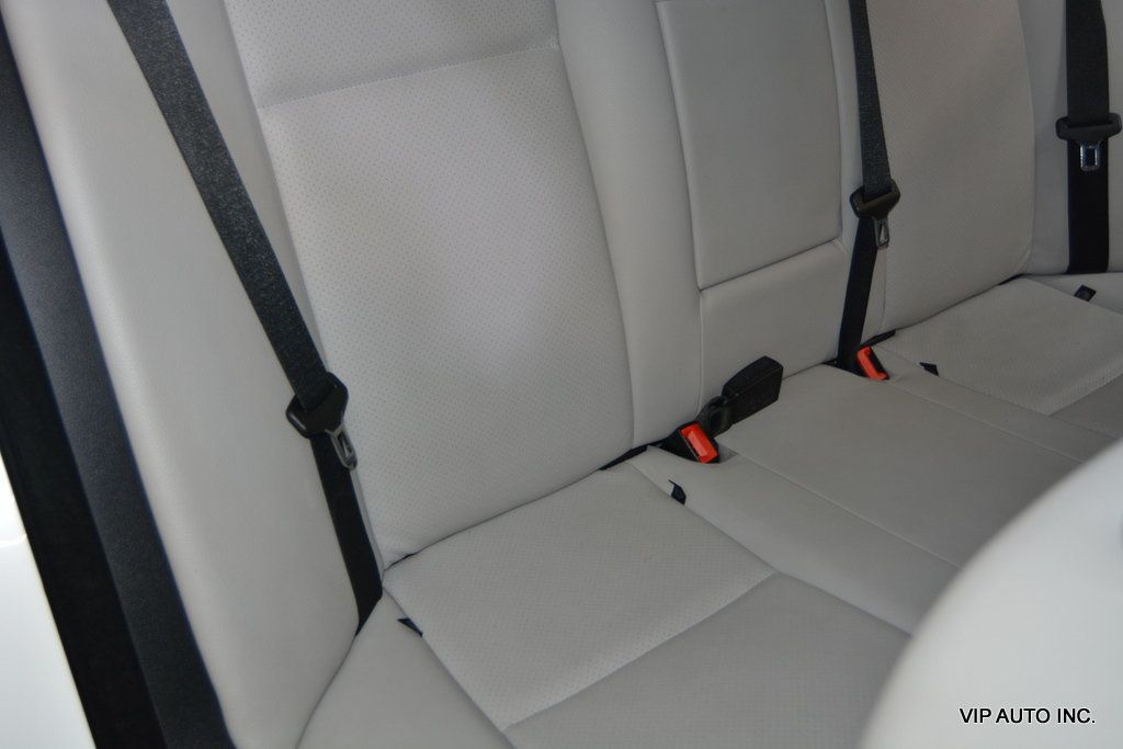 2013 Mercedes-Benz C-Class 4dr Sedan C 250 Sport RWD - 22973884 - 25