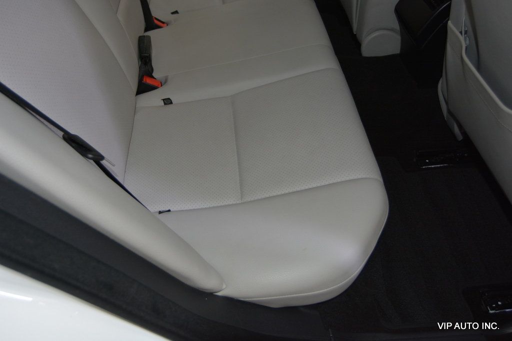 2013 Mercedes-Benz C-Class 4dr Sedan C 250 Sport RWD - 22973884 - 27