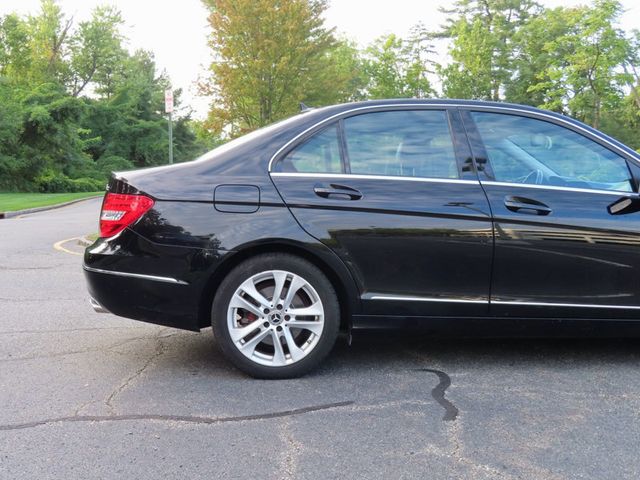 2013 Mercedes-Benz C-Class 4dr Sedan C 300 Sport 4MATIC - 23083440 - 19