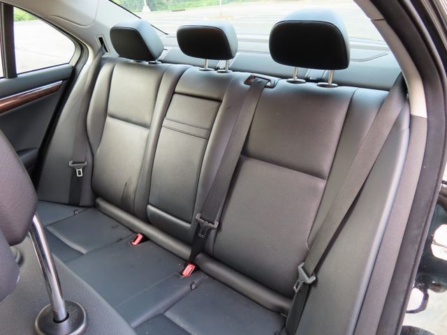 2013 Mercedes-Benz C-Class 4dr Sedan C 300 Sport 4MATIC - 23083440 - 33