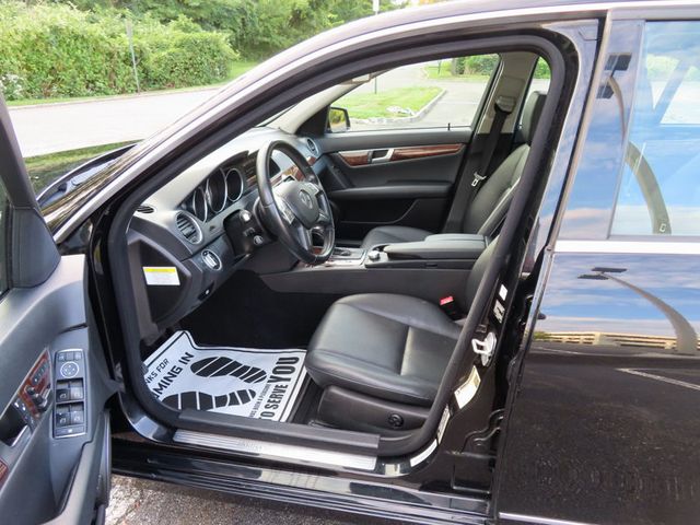2013 Mercedes-Benz C-Class 4dr Sedan C 300 Sport 4MATIC - 23083440 - 4