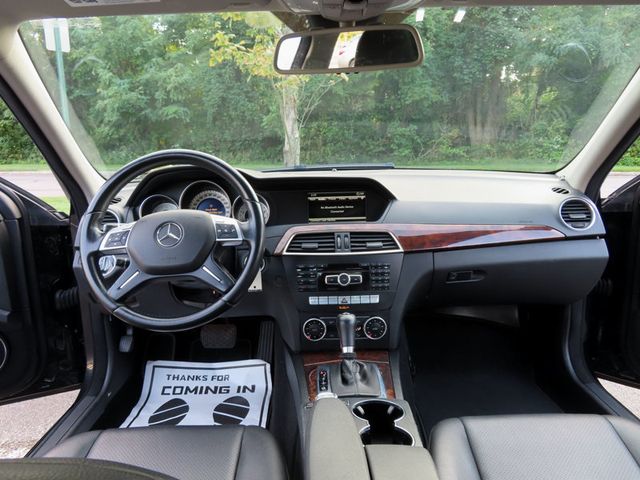 2013 Mercedes-Benz C-Class 4dr Sedan C 300 Sport 4MATIC - 23083440 - 5