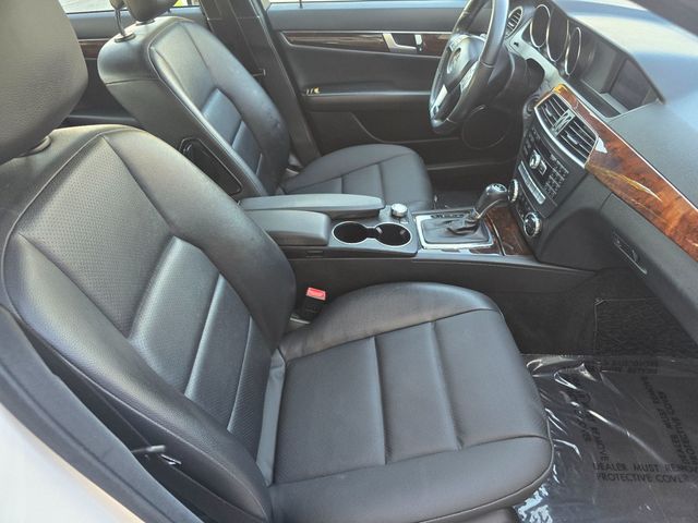 2013 Mercedes-Benz C-Class 4dr Sedan C 300 Sport 4MATIC - 23066696 - 15