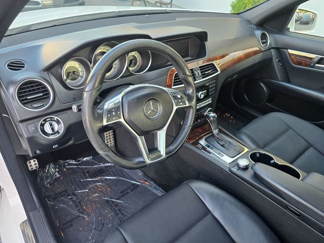 2013 Mercedes-Benz C-Class 4dr Sedan C 300 Sport 4MATIC - 23066696 - 8