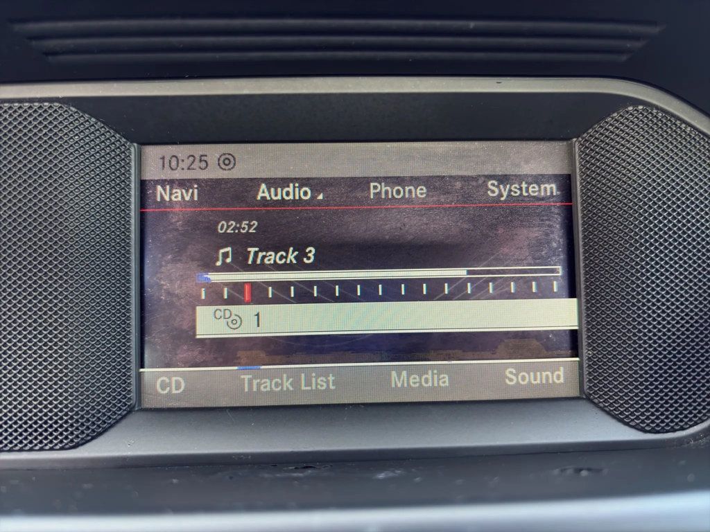 2013 Mercedes-Benz C-Class 4dr Sedan C 300 Sport 4MATIC - 22971382 - 14