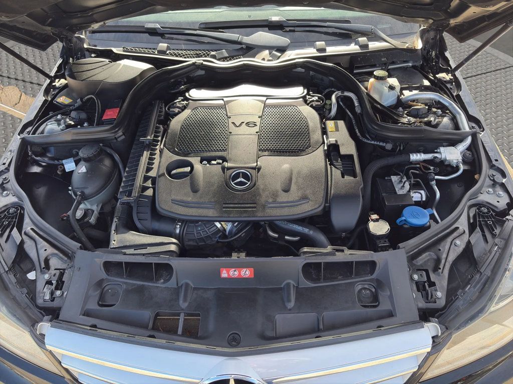 2013 Mercedes-Benz C-Class 4dr Sedan C 300 Sport 4MATIC - 23072622 - 23