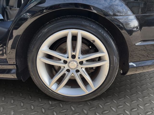 2013 Mercedes-Benz C-Class 4dr Sedan C 300 Sport 4MATIC - 23072622 - 25