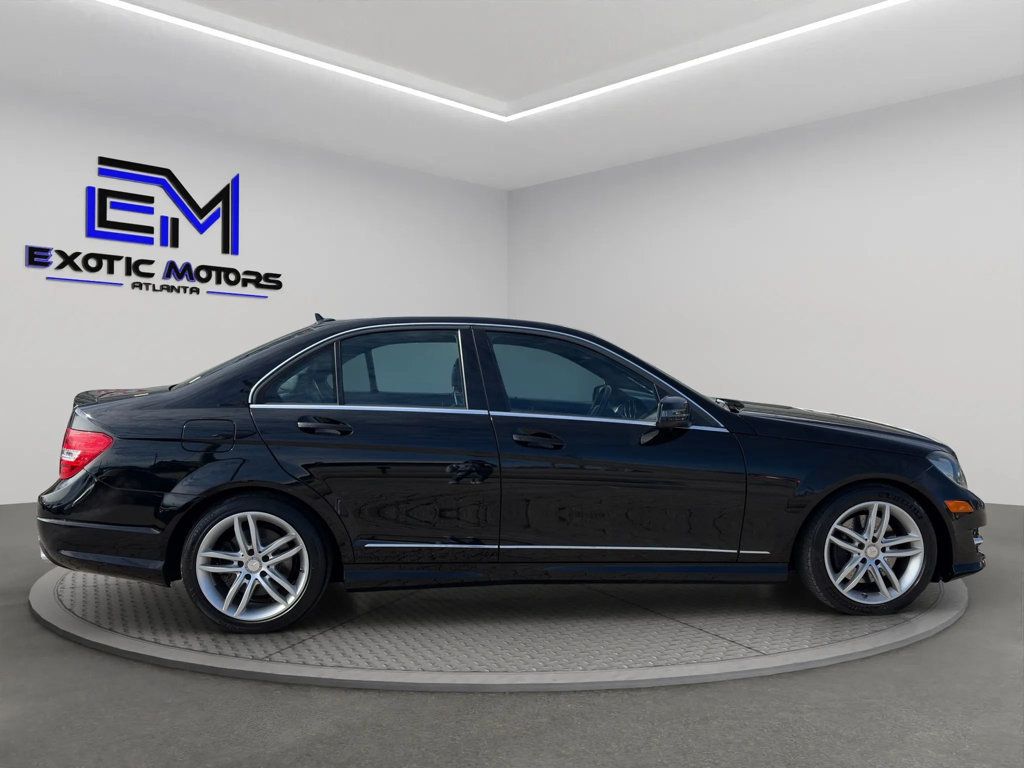 2013 Mercedes-Benz C-Class 4dr Sedan C 300 Sport 4MATIC - 23072622 - 5