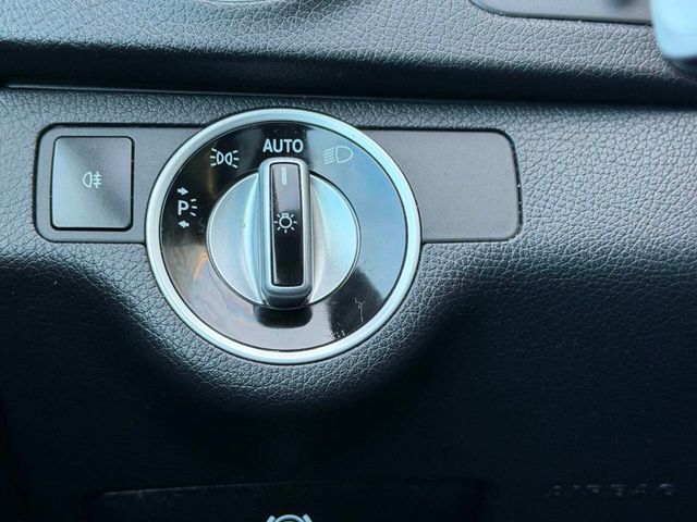 2013 Mercedes-Benz C-Class 4dr Sedan C 300 Sport 4MATIC - 23001188 - 38