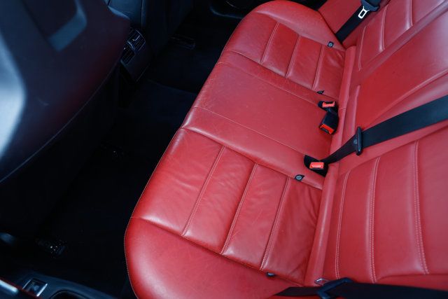 2013 Mercedes-Benz C-Class 4dr Sedan C63 AMG RWD - 22972674 - 12