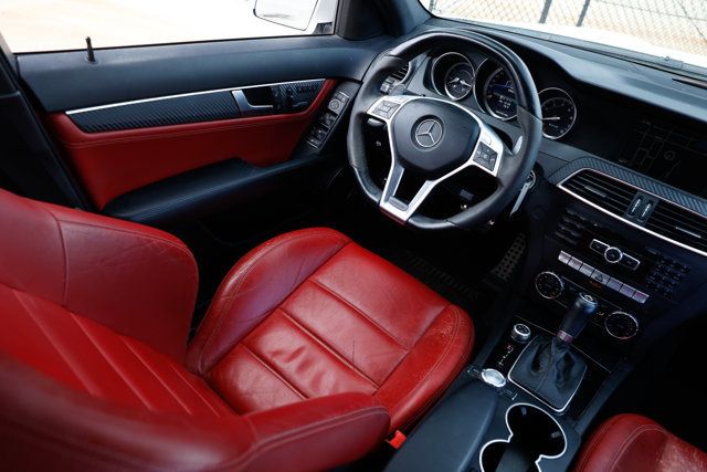 2013 Mercedes-Benz C-Class 4dr Sedan C63 AMG RWD - 22972674 - 23