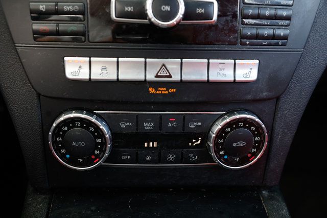 2013 Mercedes-Benz C-Class 4dr Sedan C63 AMG RWD - 22972674 - 34